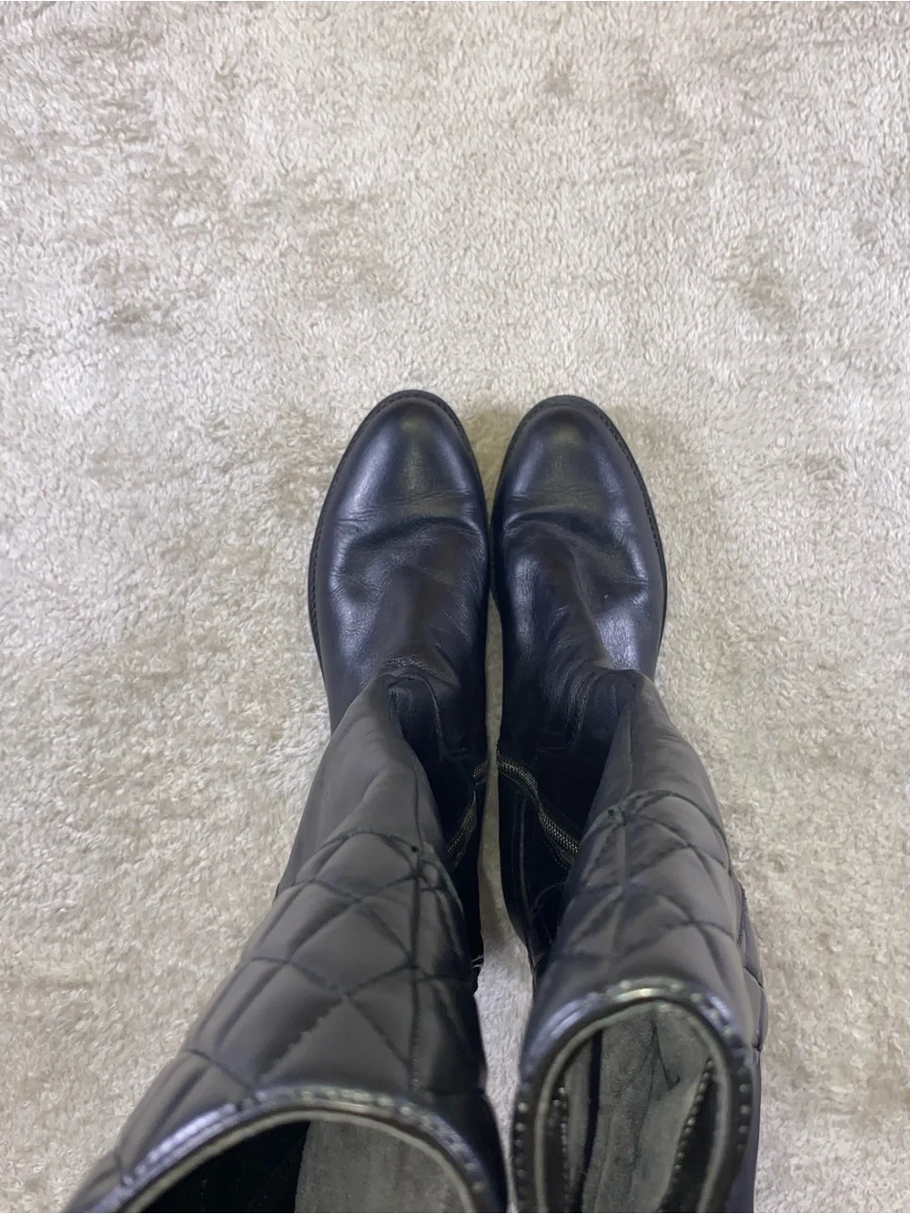 Adrienne Vittadini Black Quilted  Riding Boots size 9